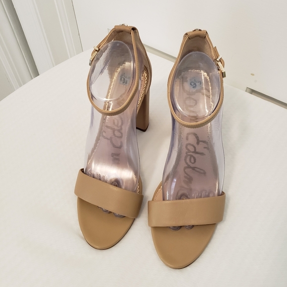 EC Sam Edelman Nude Ankle Strap "Yaro" Block Heel Sandals Size 9.5 Leather - Picture 2 of 14